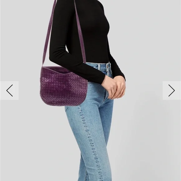 Bottega Veneta Deep Purple Woven Hobo Bag - Picture 2 of 6